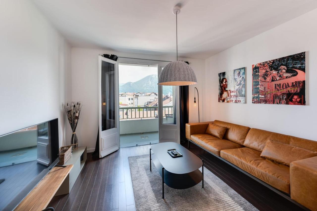 Allure - 2 Bedroom Apartment With Balcony In The Centre Of Аннесі Екстер'єр фото