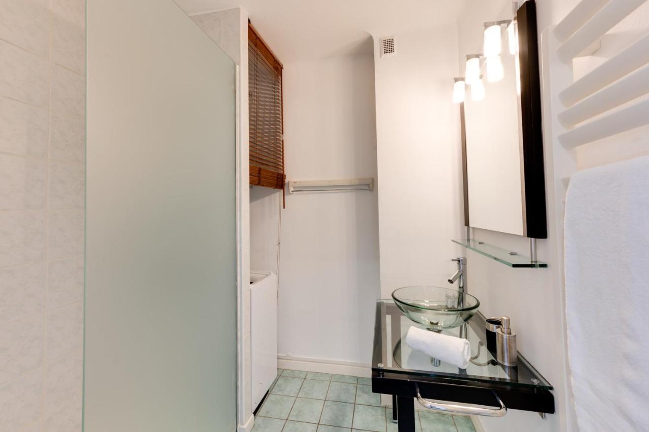 Allure - 2 Bedroom Apartment With Balcony In The Centre Of Аннесі Екстер'єр фото